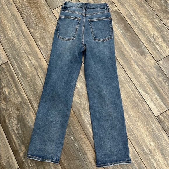 Good American Always Fit Good Curve Straight Jeans-Never Been Worn - Picture 5 of 6